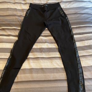 Leggings with leather